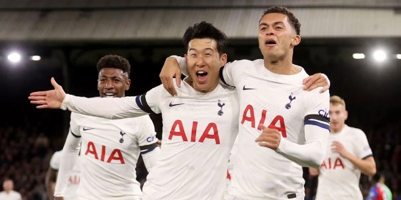 Son Heung-min là một trong số những cầu thủ xuất sắc nhất Spurs